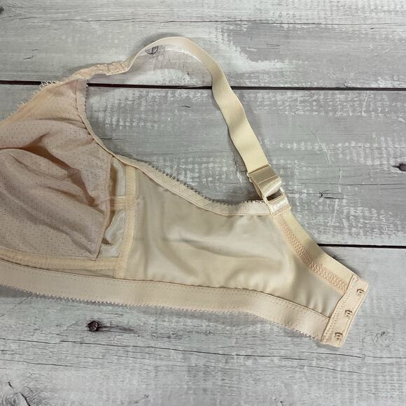 Trulife Naturalwear Mastectomy Bra Womens 38C Nude Beige Wireless 210 - Picture 13 of 13